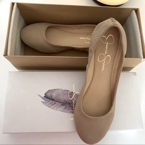 Nude ballet flats